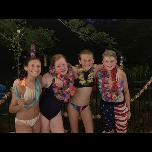 Meet your Posher, Reagan